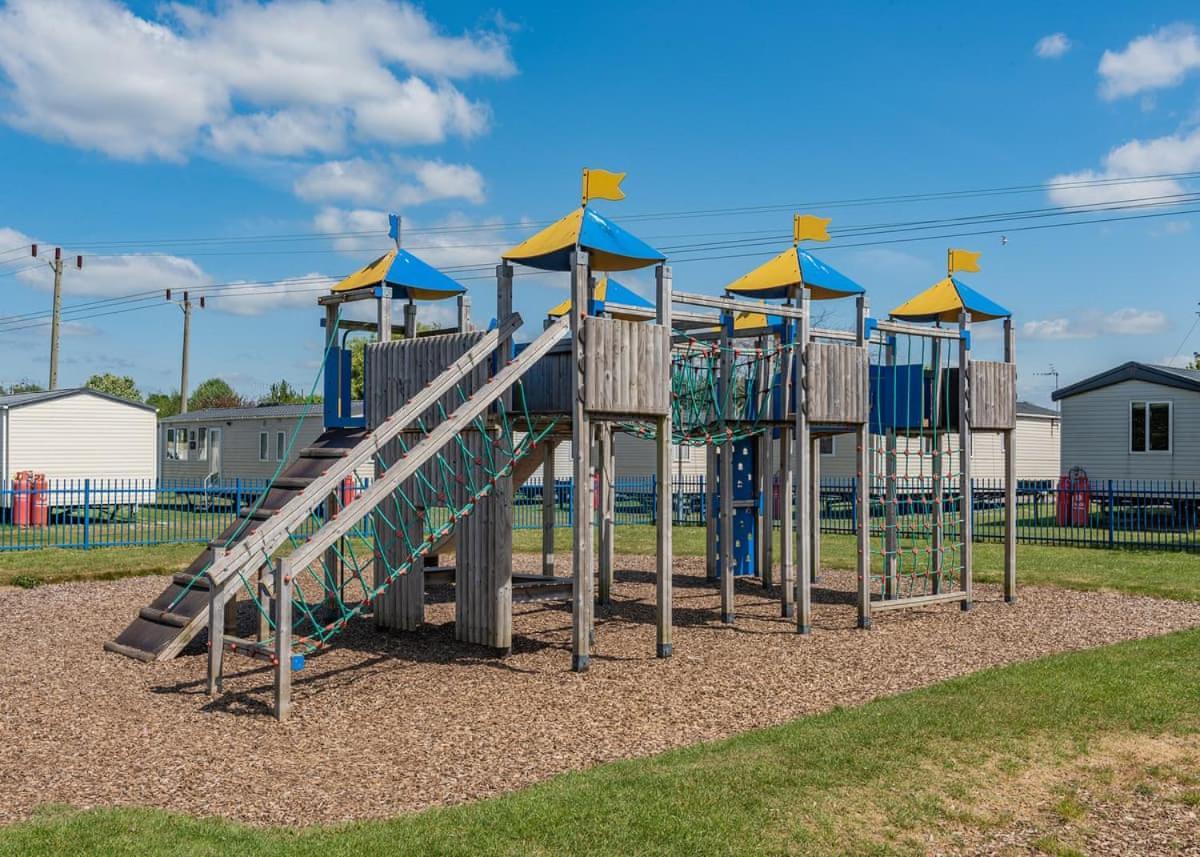 Riverside Caravan Holiday Park Bognor Regis Buitenkant foto